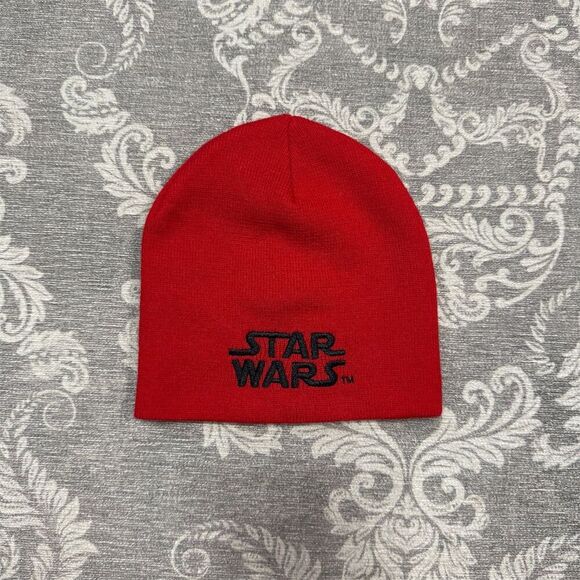 Star Wars Red Beanie Hat Unisex One Size Embroidered Logo Casual - Picture 1 of 6